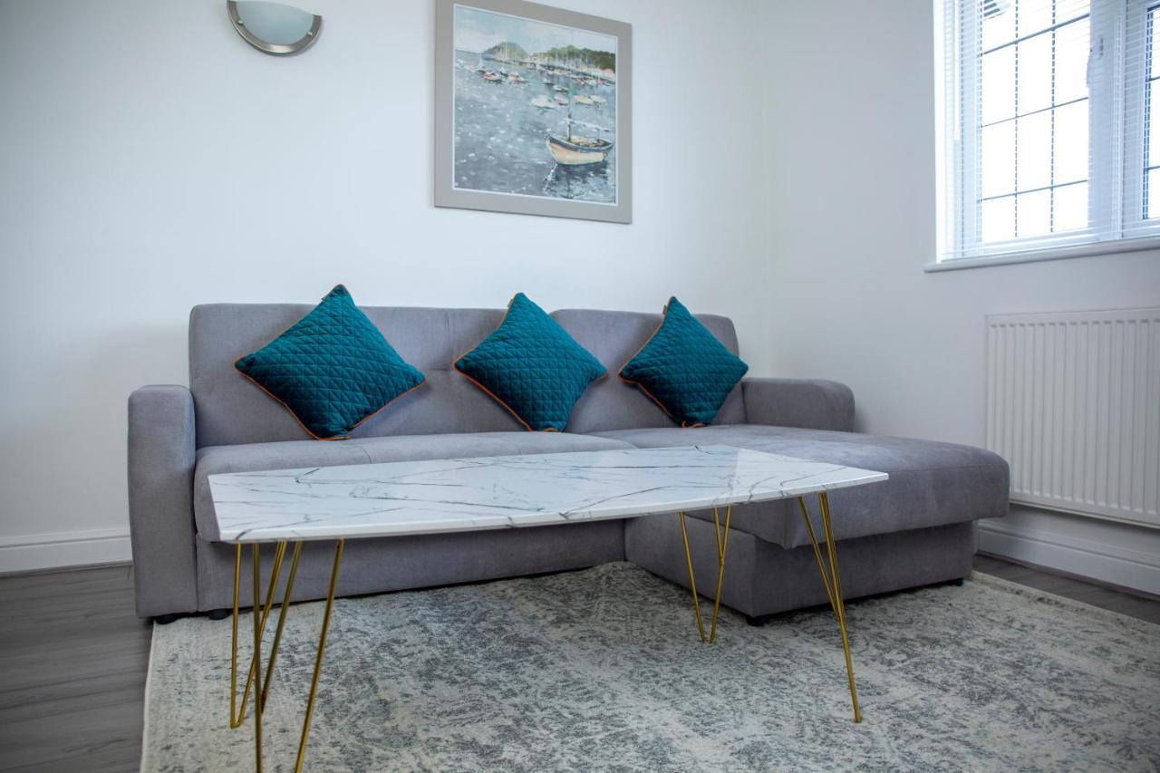 Modern Townhouse Apartment With Free Parking And Wifi Stratford-upon-Avon Exterior foto