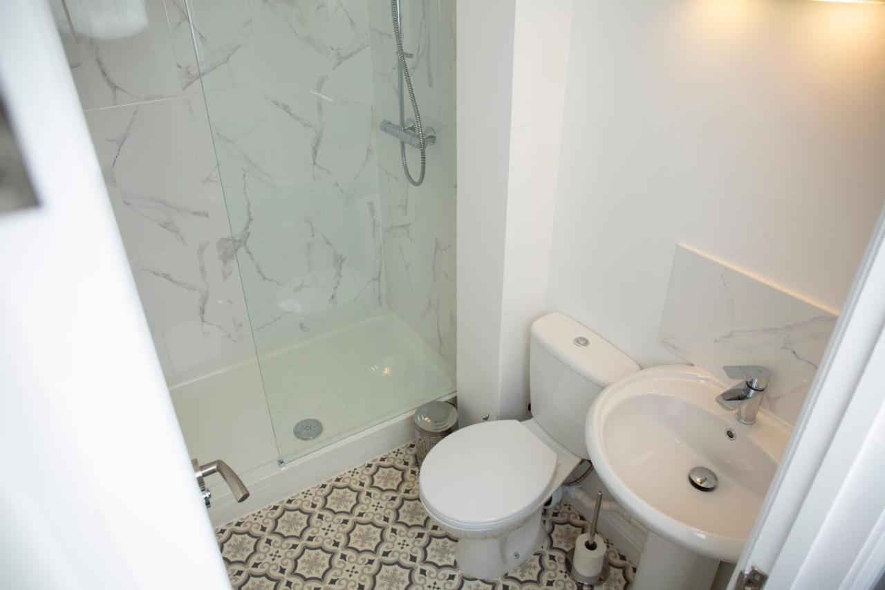 Modern Townhouse Apartment With Free Parking And Wifi Stratford-upon-Avon Exterior foto